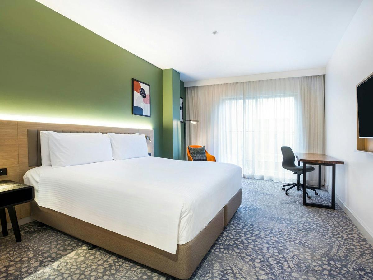 Holiday Inn Dandenong