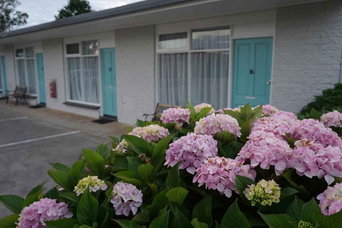 Motel Rooms - Exterior