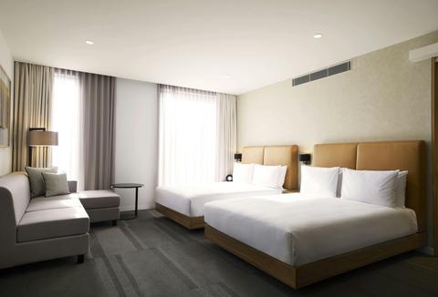 Queen Room