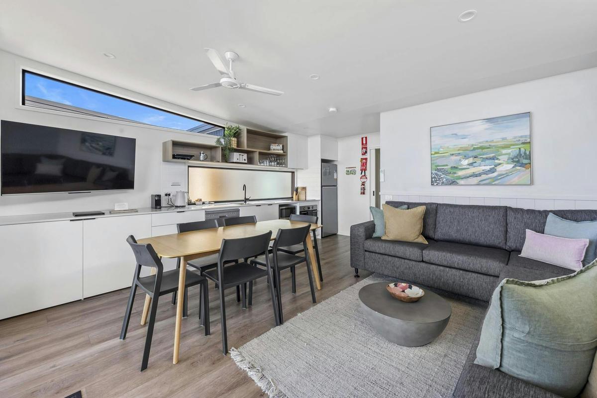 Lounge / living room