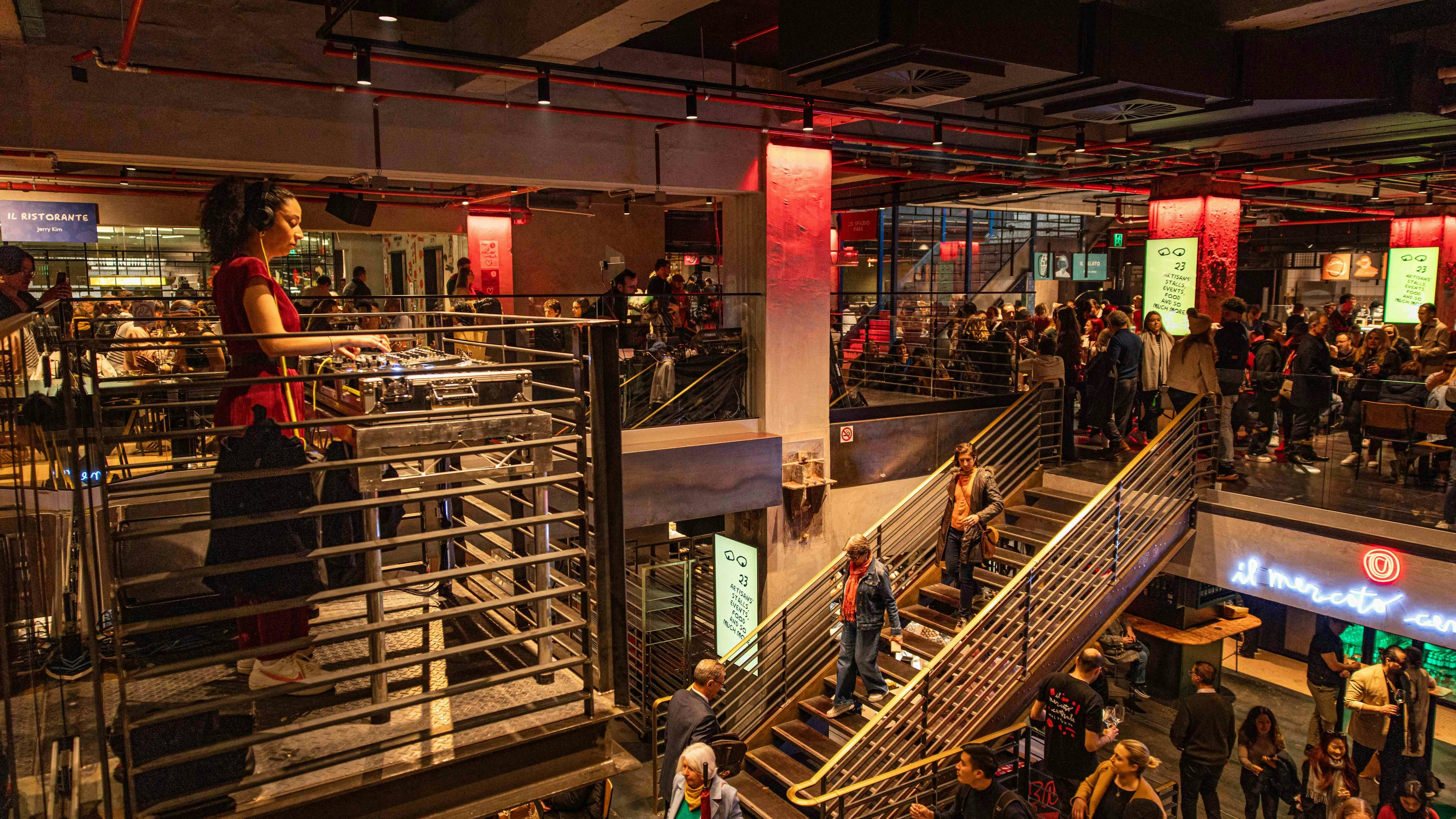 il Mercato Centrale Melbourne - dj booth