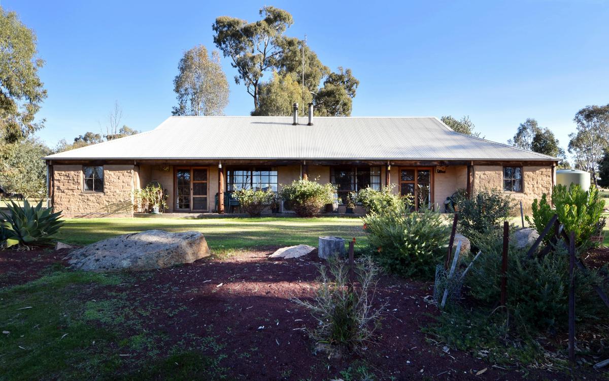 The Mountain Lodge