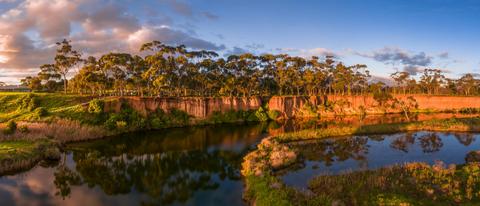 K Road Cliffs