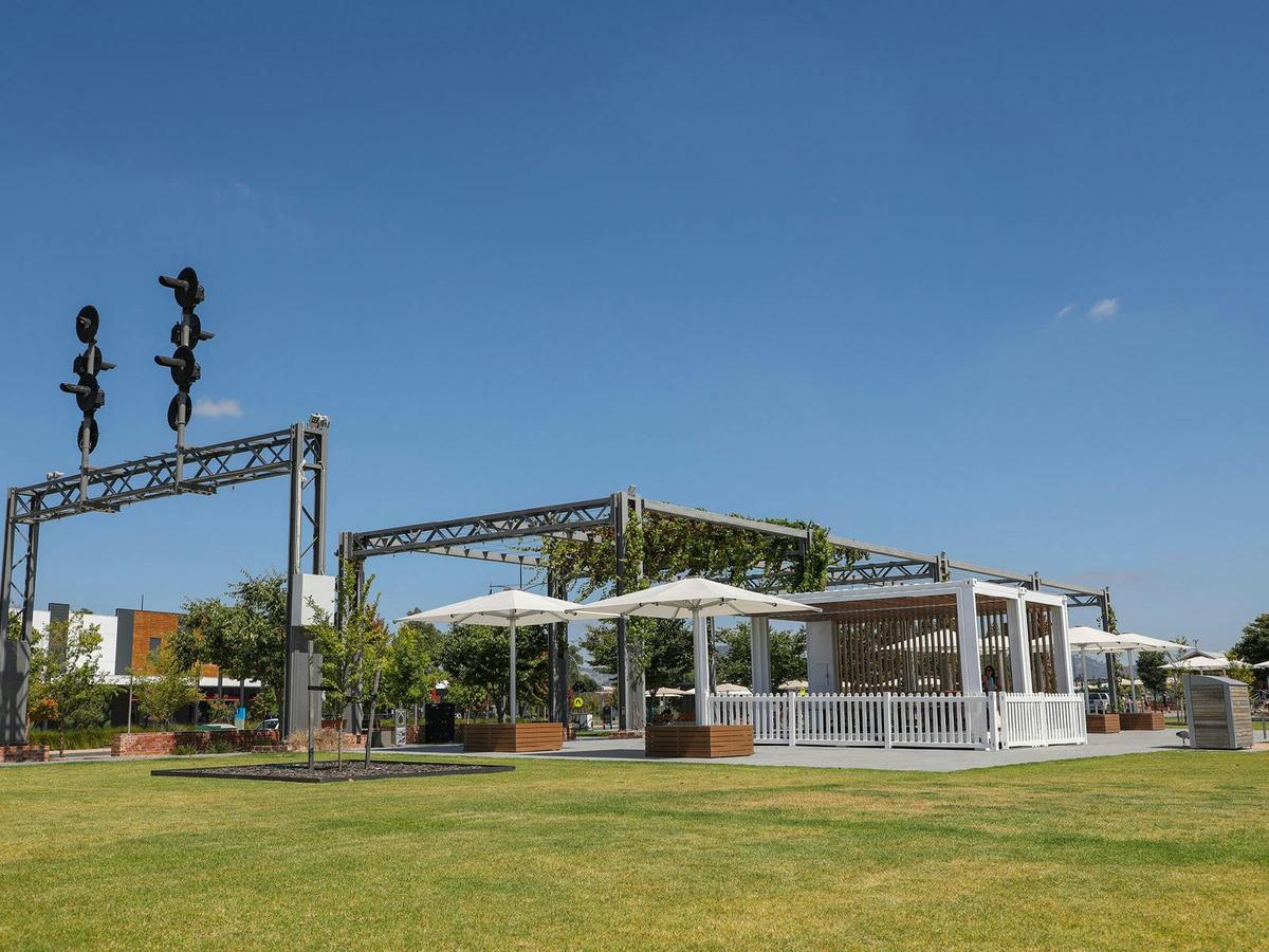 Junction Place Wodonga