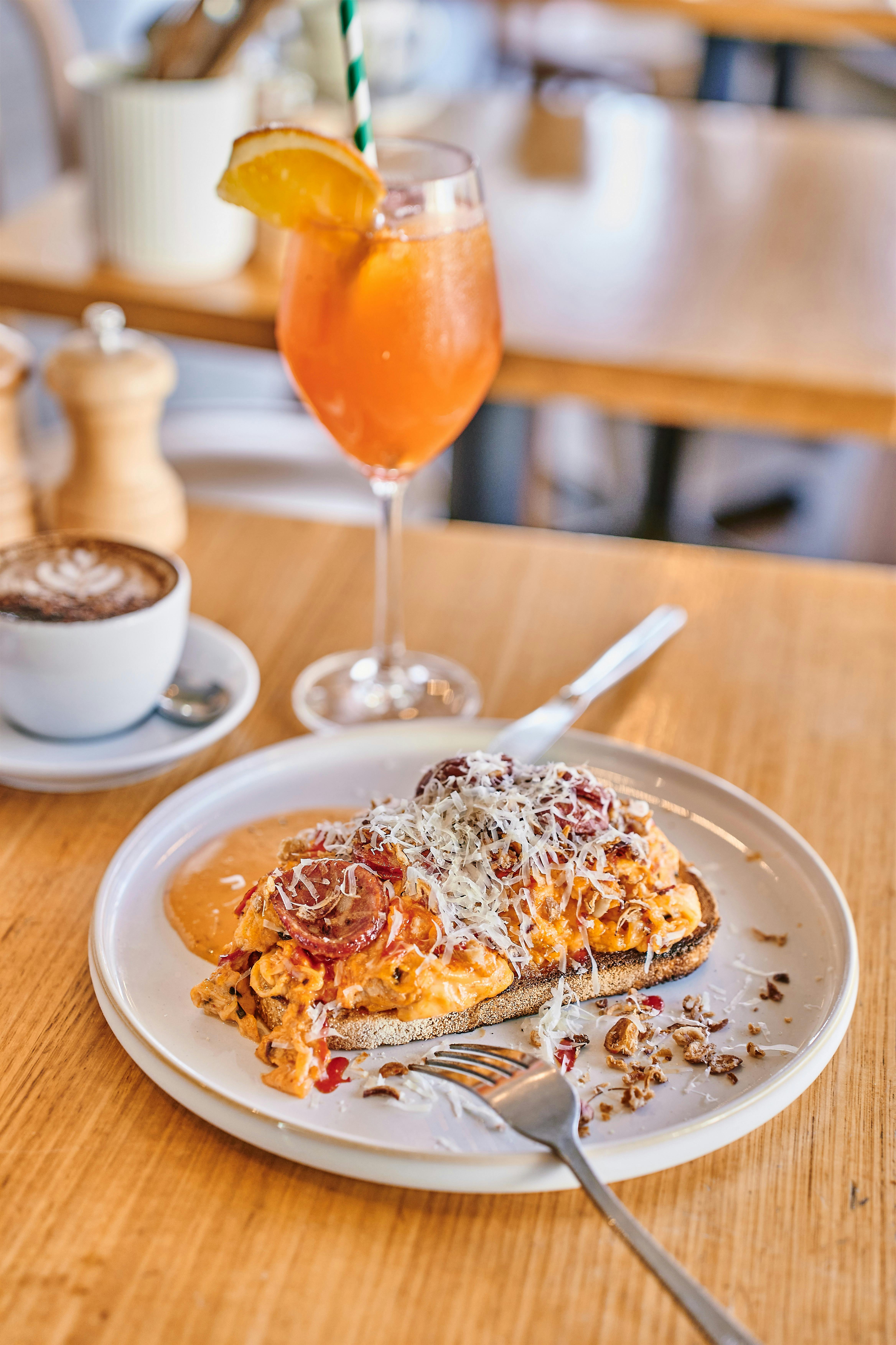 order a cocktail, wine or beer with your meal