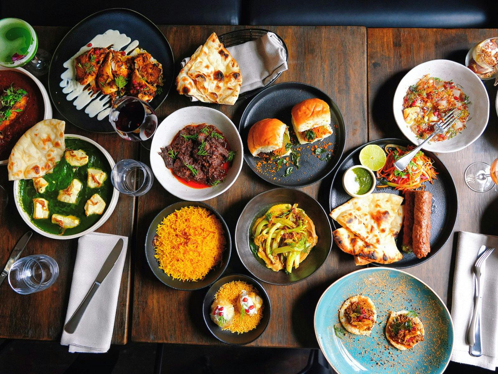 Feast your eyes on our signature dishes, a blend of traditional and modern Indian cuisine.