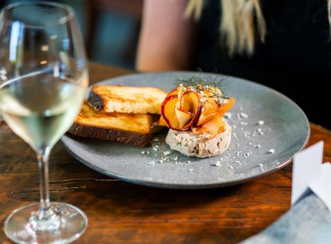 Jones Winery Tours - Rutherglen Gourmet Amble