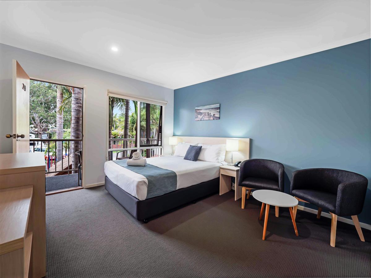 Queen Spa Room with own balcony