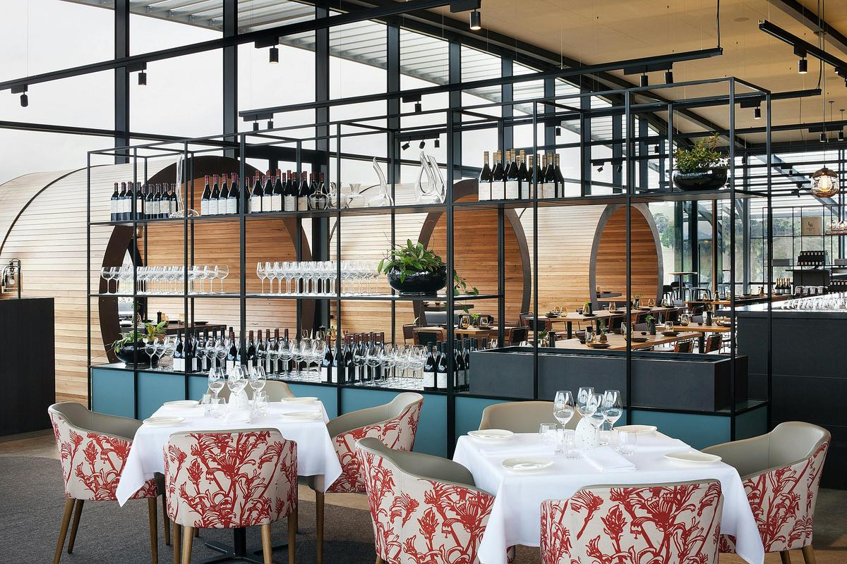 Restaurant & dining