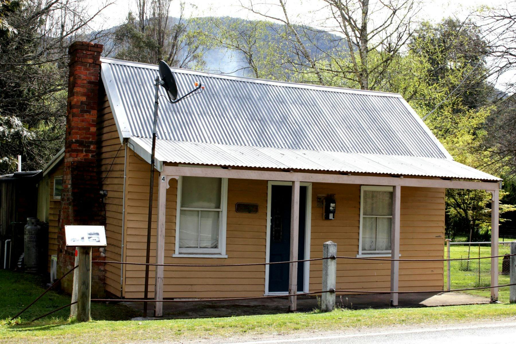 Townsend's Cottage Jamieson