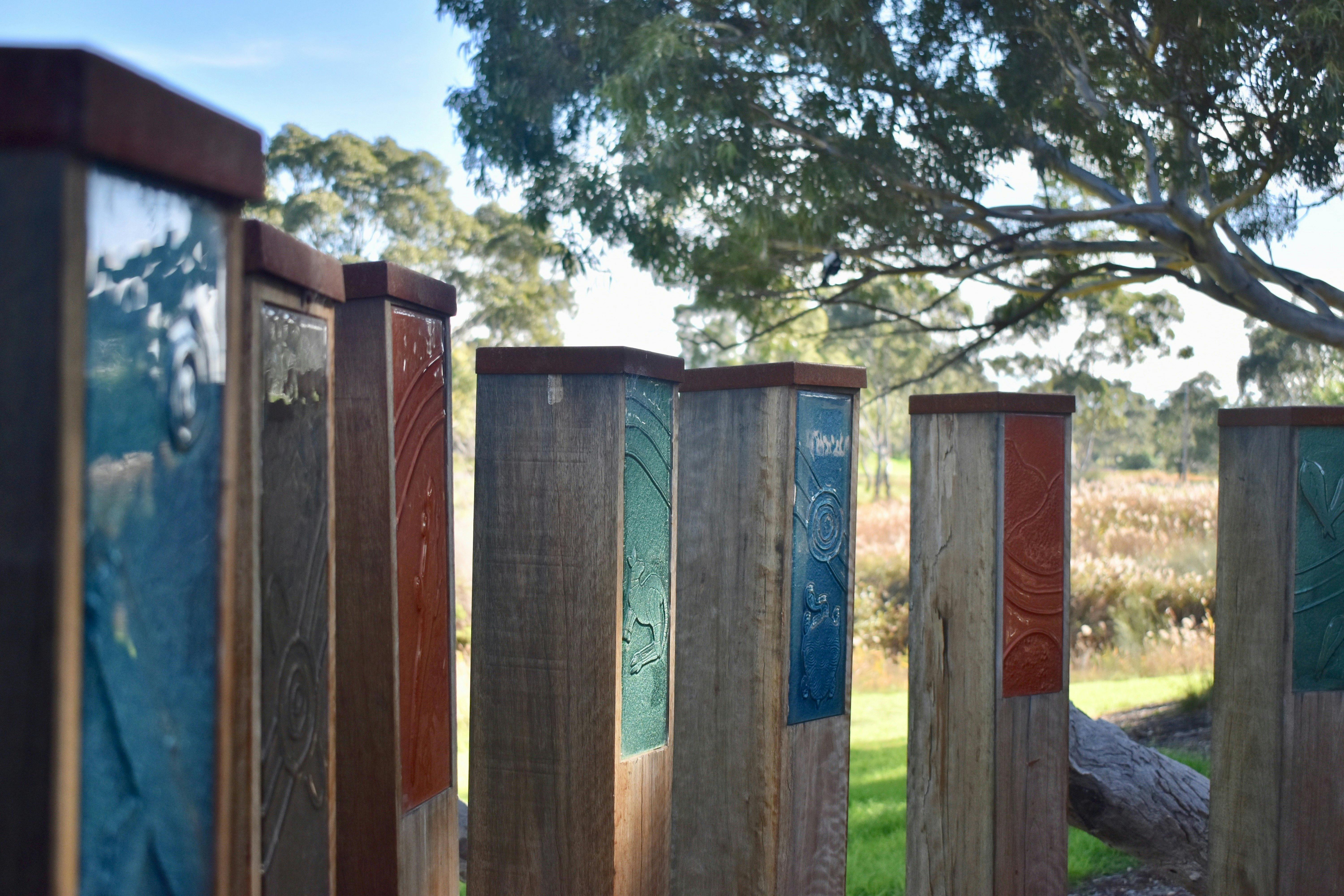 Wathuarong Glass-inlaid bollards