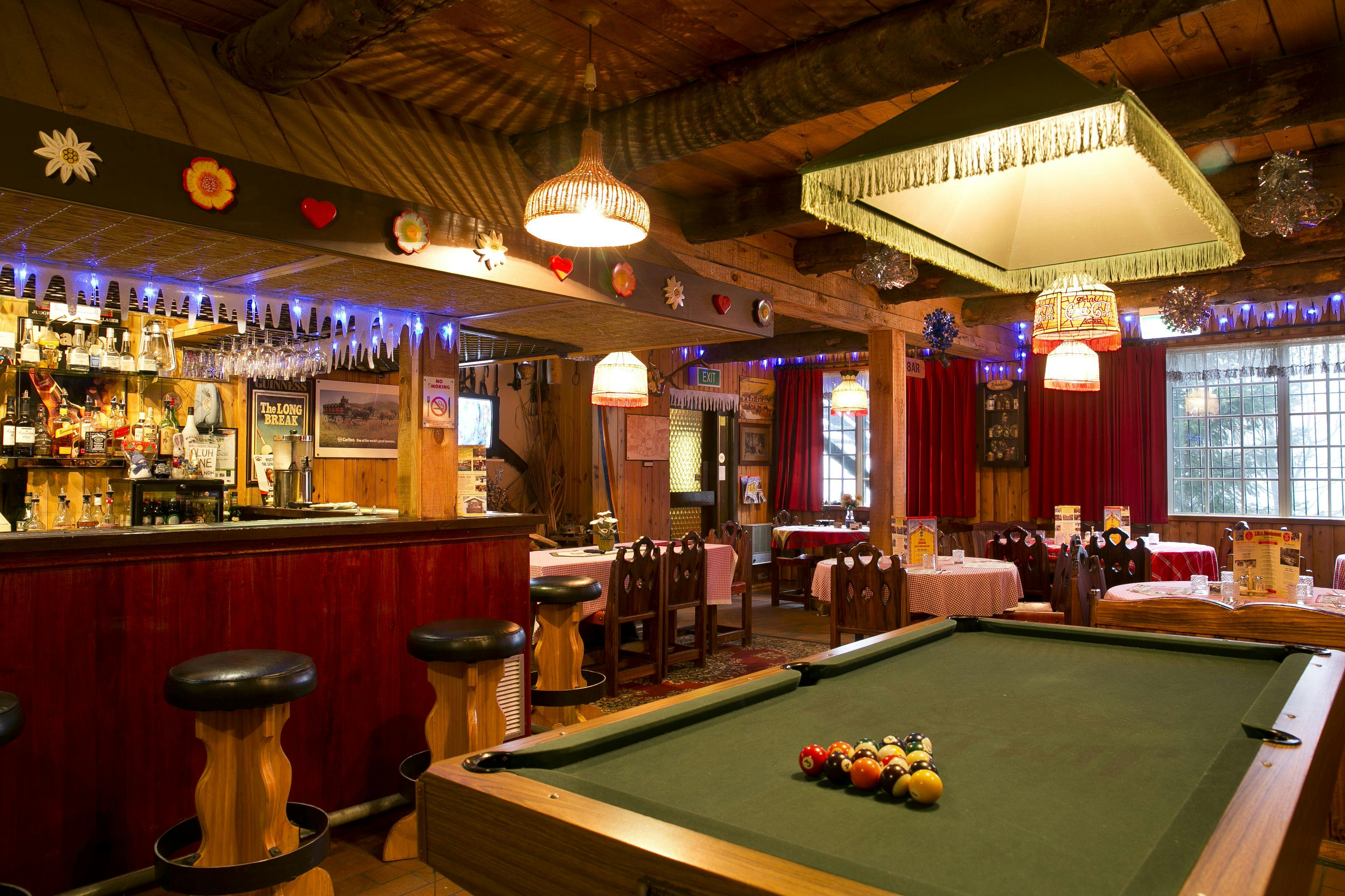 JB's Restaurant and bar