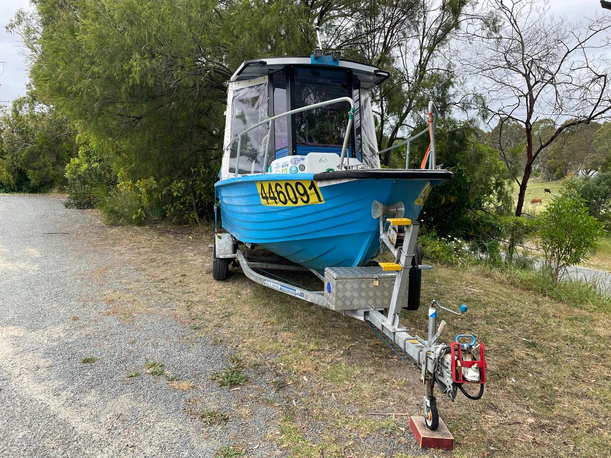 Lakes-Explorer on trailer