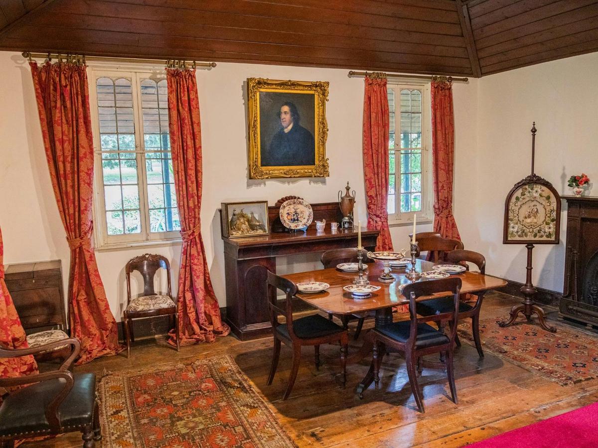 La Trobe's Cottage dining room