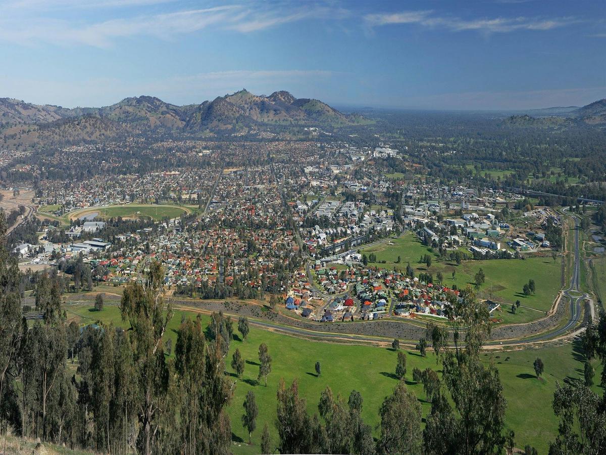Huon Hill
