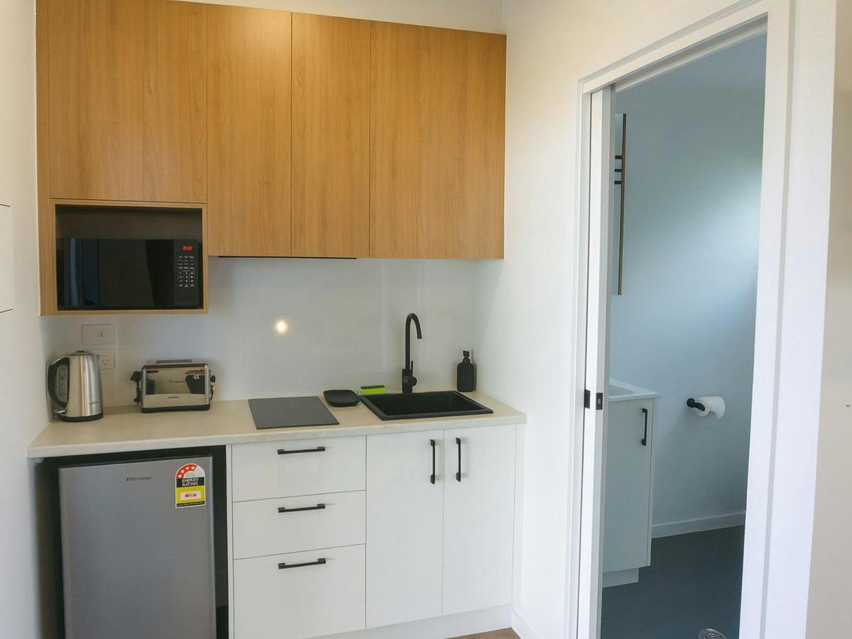 Standard Studio Cabin Kitchenette