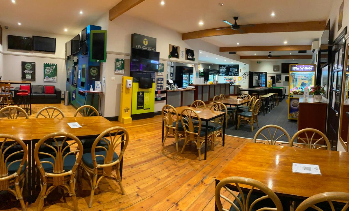Harrys Sports Bar