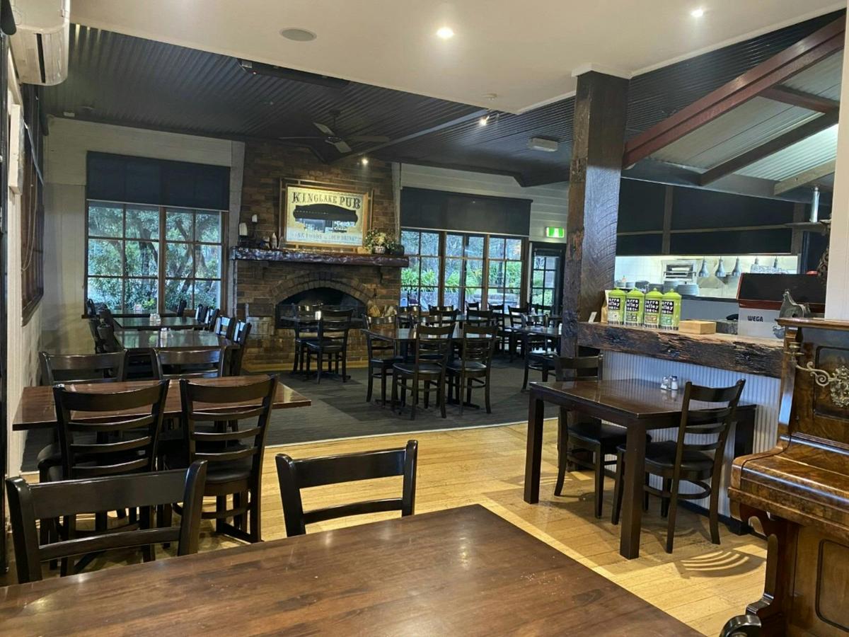 Bistro 4