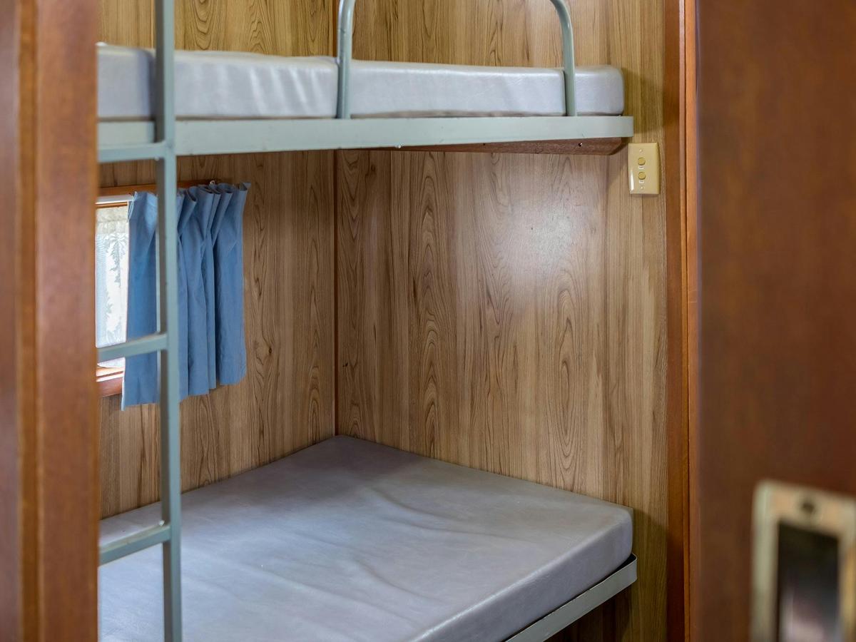 Economy Cabin Bunks