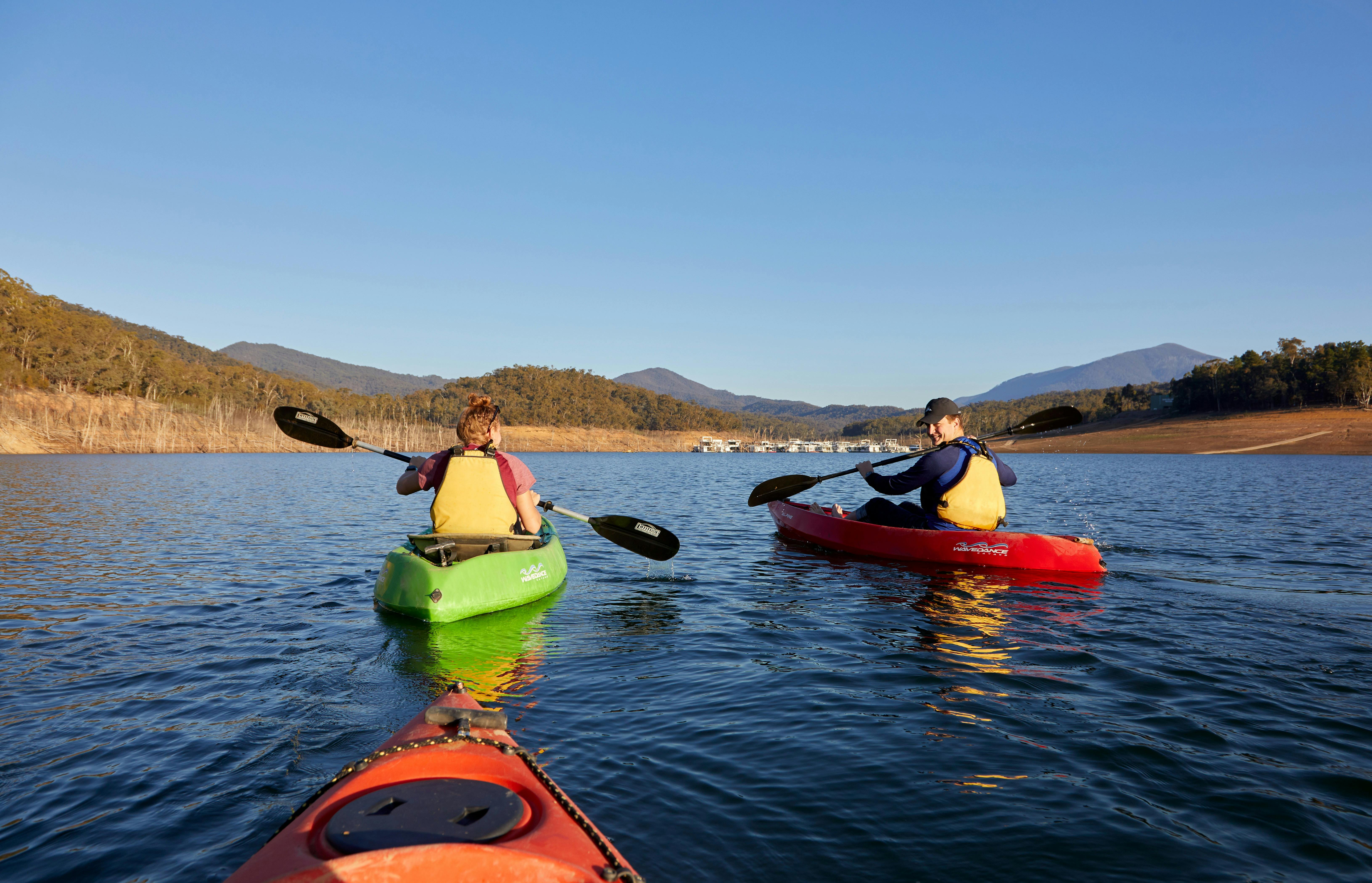 Canoeing Lake Eildon