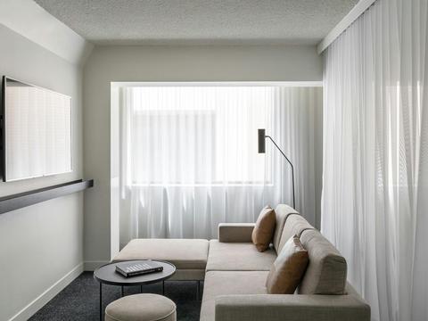 Lancemore Crossley St. - Luxury Boutique Melbourne Accommodation