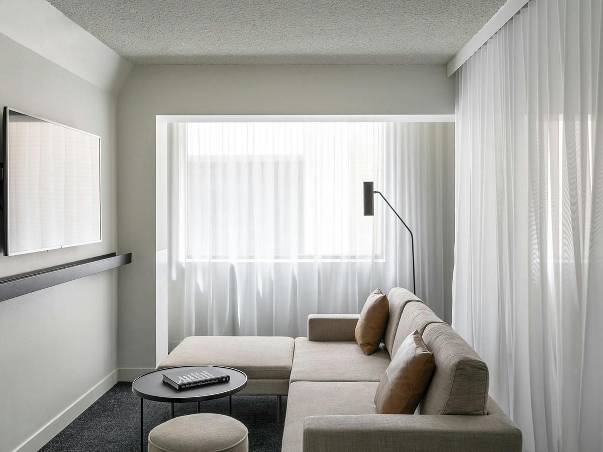 Lancemore Crossley St. - Luxury Boutique Melbourne Accommodation