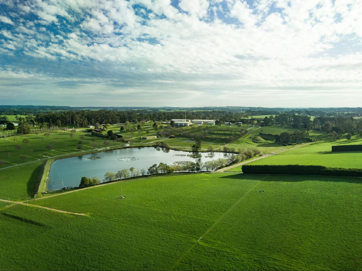 Lardner Park