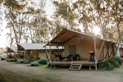 Koondrook Glamping Retreat Tents
