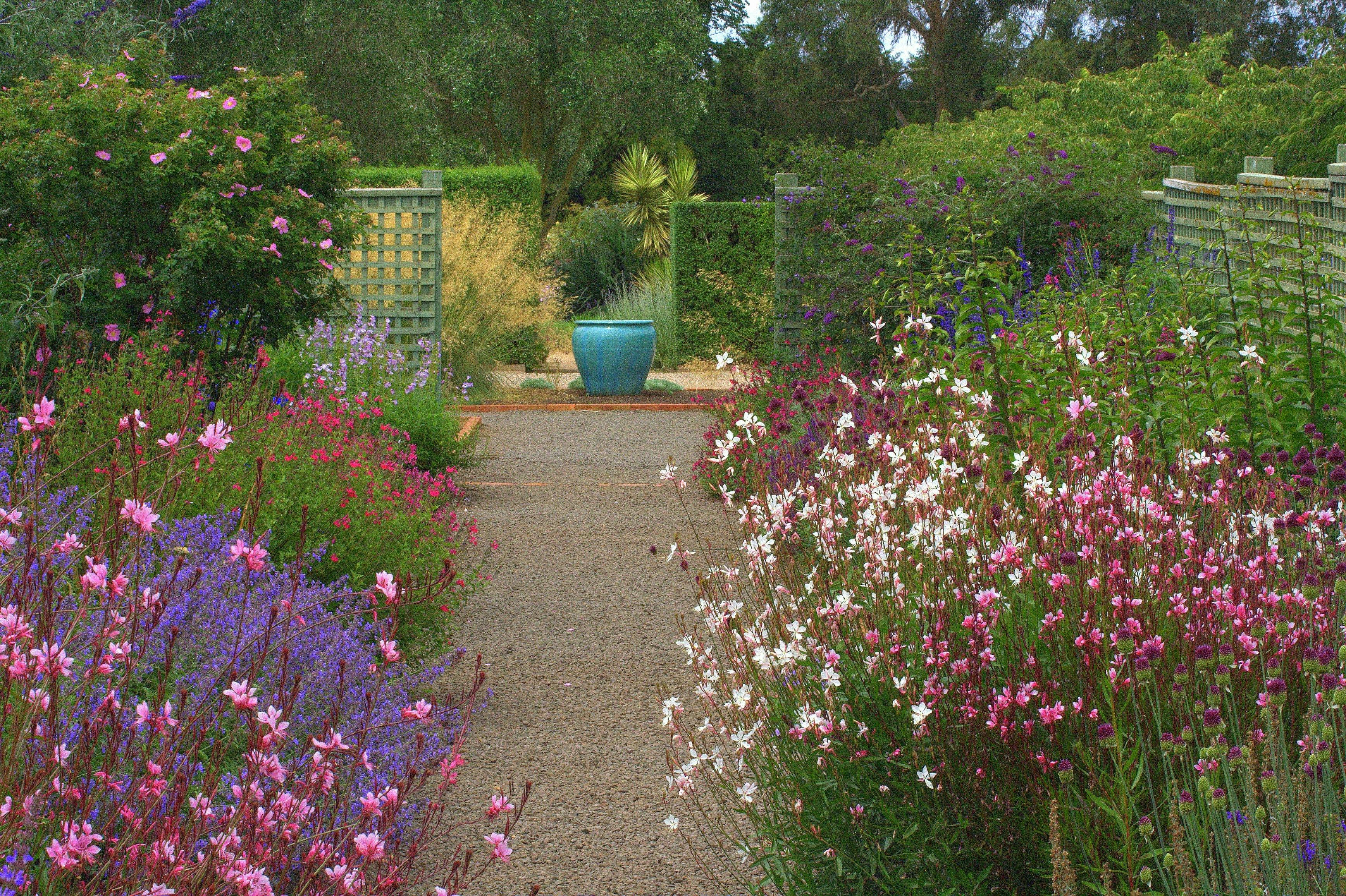 Lambley's Famous Double Borders