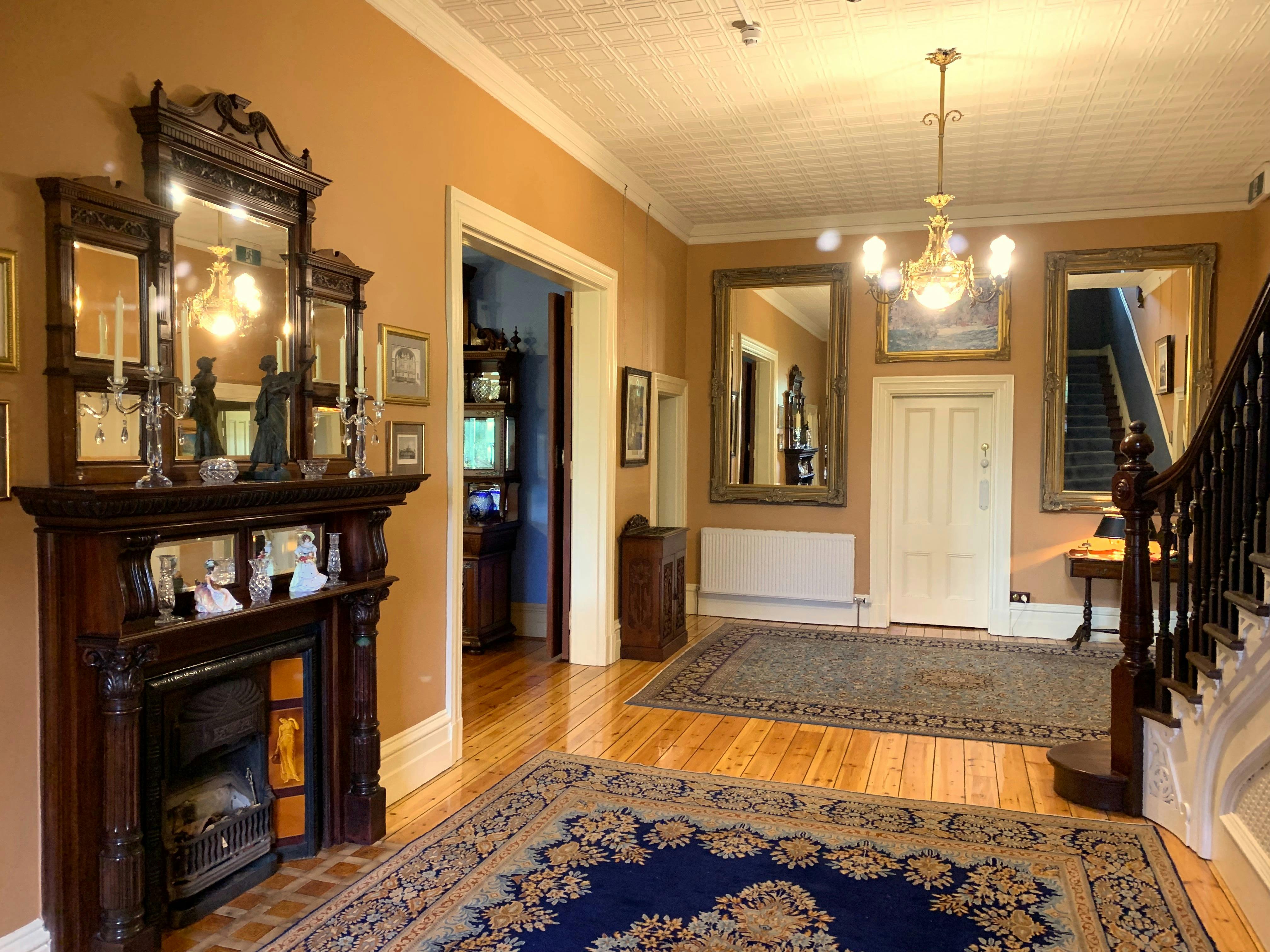 Entrance Hall facing mirrors