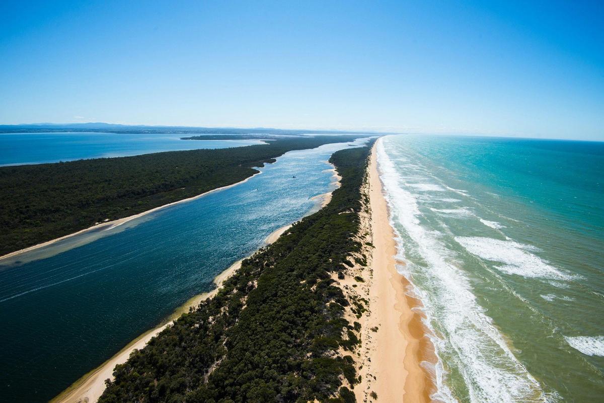Flight 4 – Ninety Mile Beach and the Back Lake