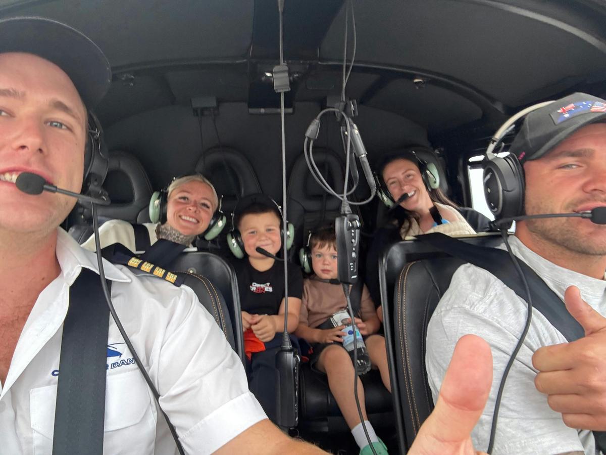 Melbourne to the F1 Grand Prix in Albert Park by Helicopter