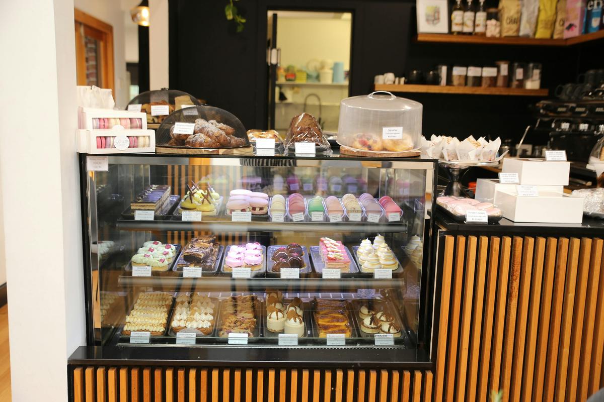 Display fridge