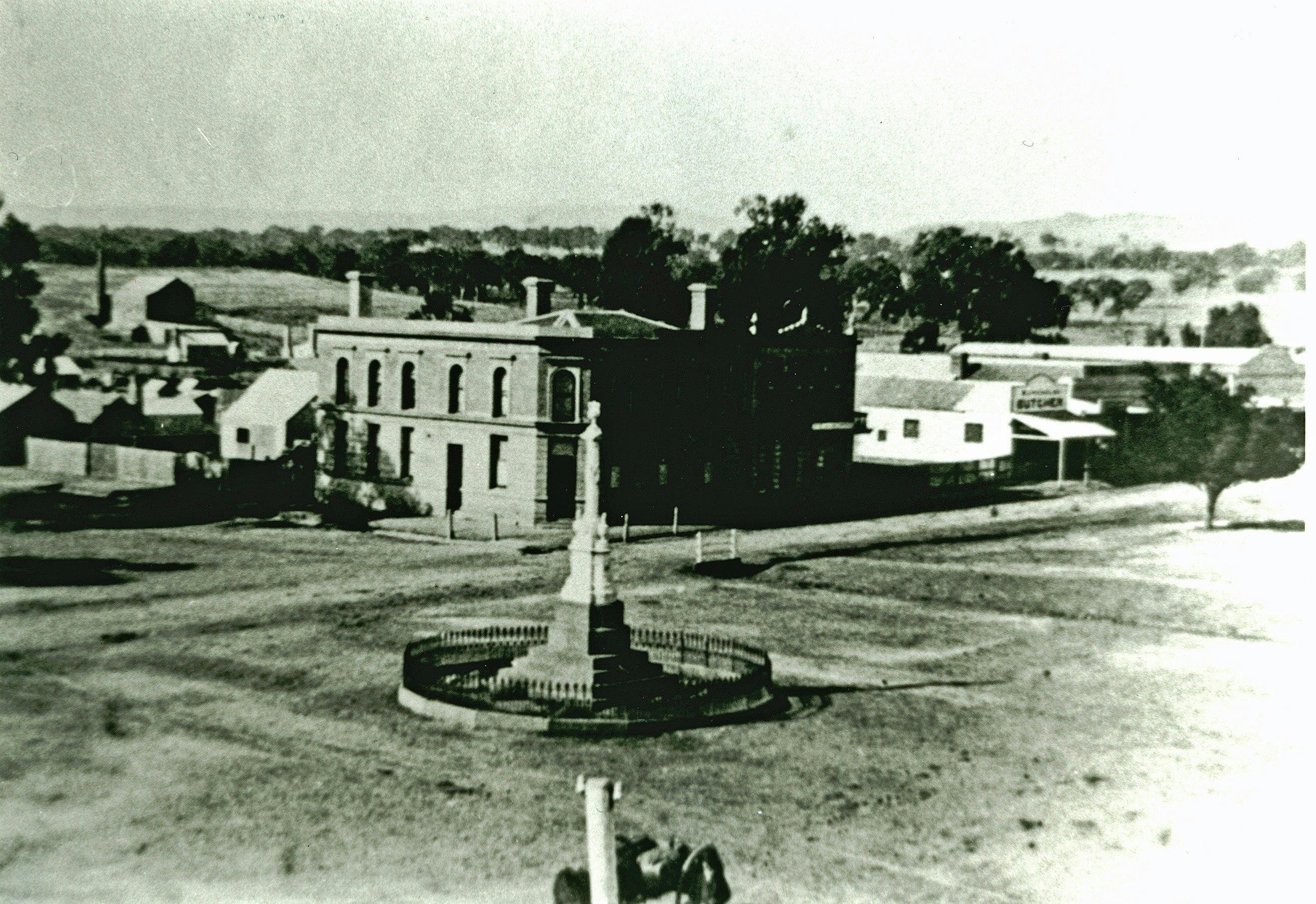 Troopers Monument 1890's - Mansfield