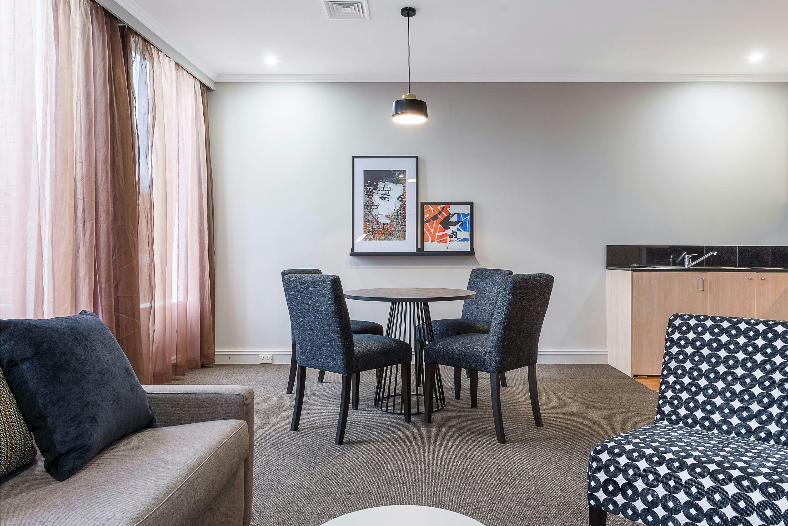 One Bedroom Bedroom Apartment