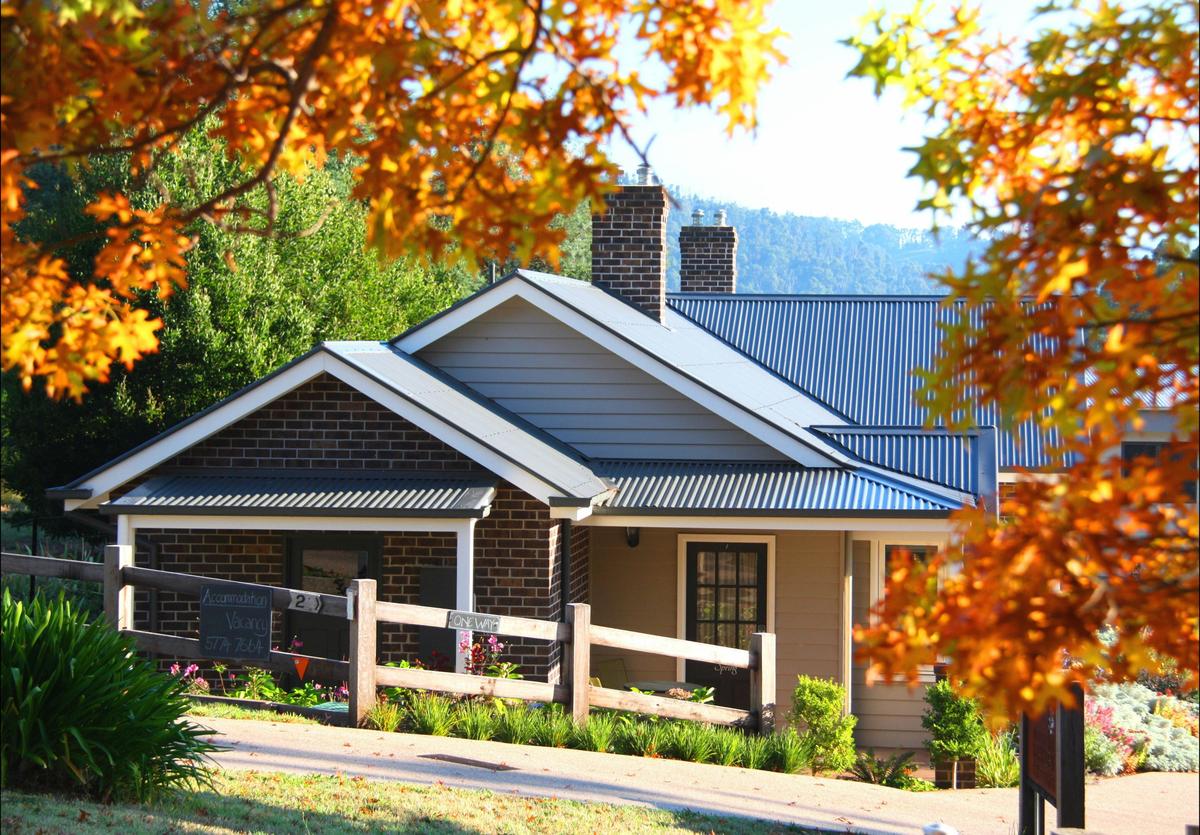 Autumn at Marysville Garden Cottages