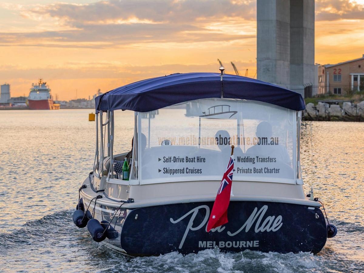 sunset cruises in Melbourne