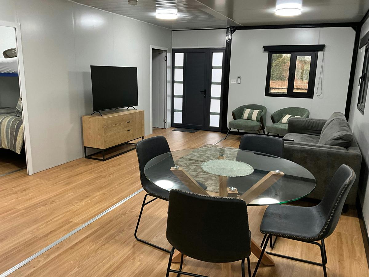 Living dining 3 bedroom villa