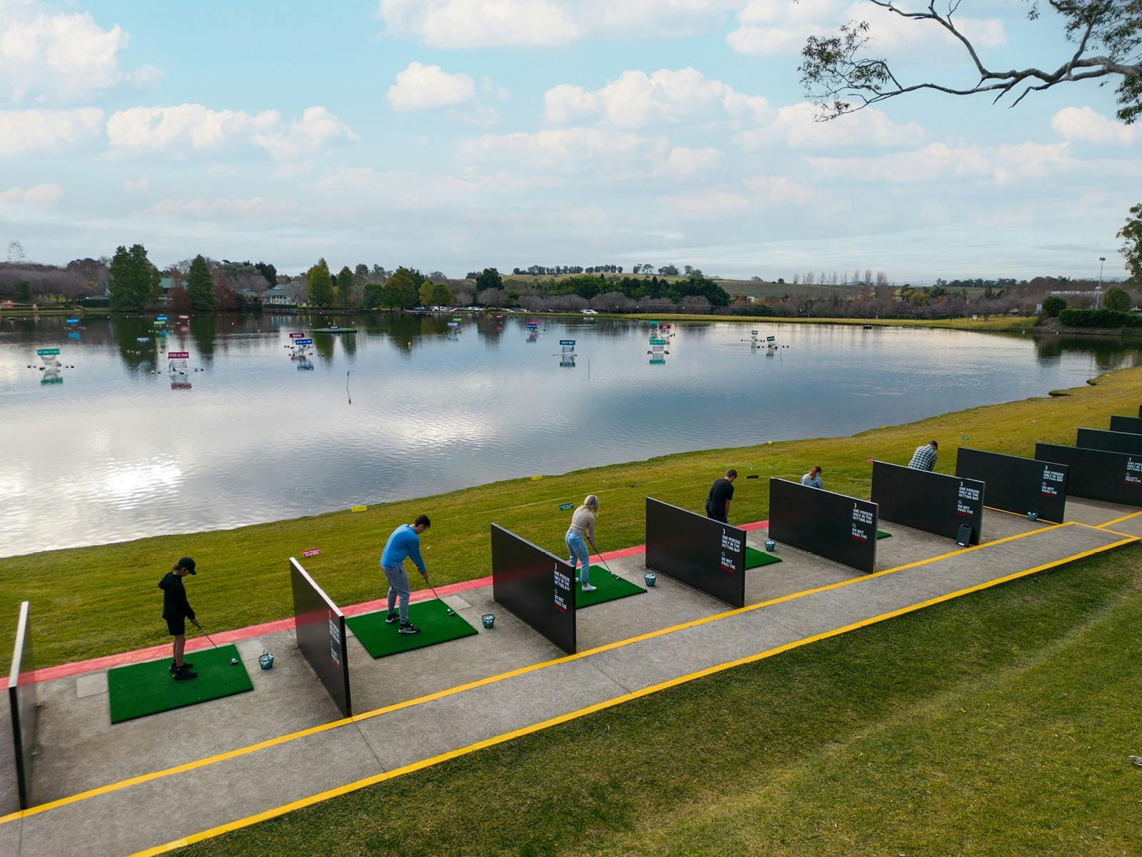 Hunter Valley Gardens Aqua Golf