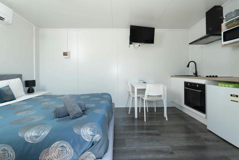 Studio Cabin