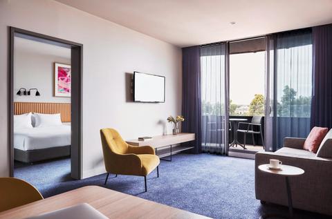Mantra Epping - Two Bedroom Dual Key Apartment