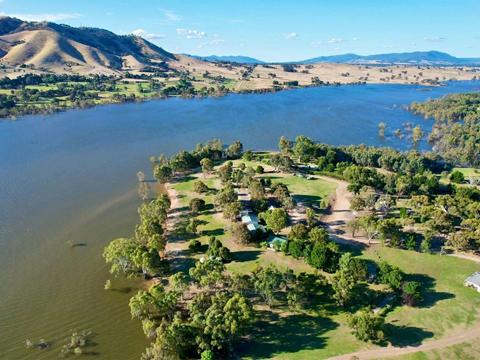 Mansfield Lakeside Holiday Park