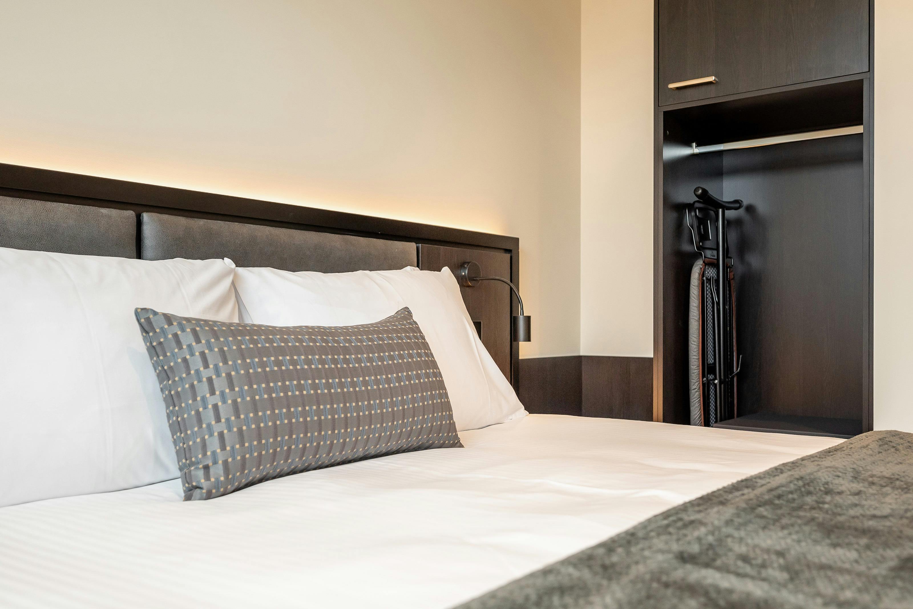 Mantra Shepparton One Bedroom King Room