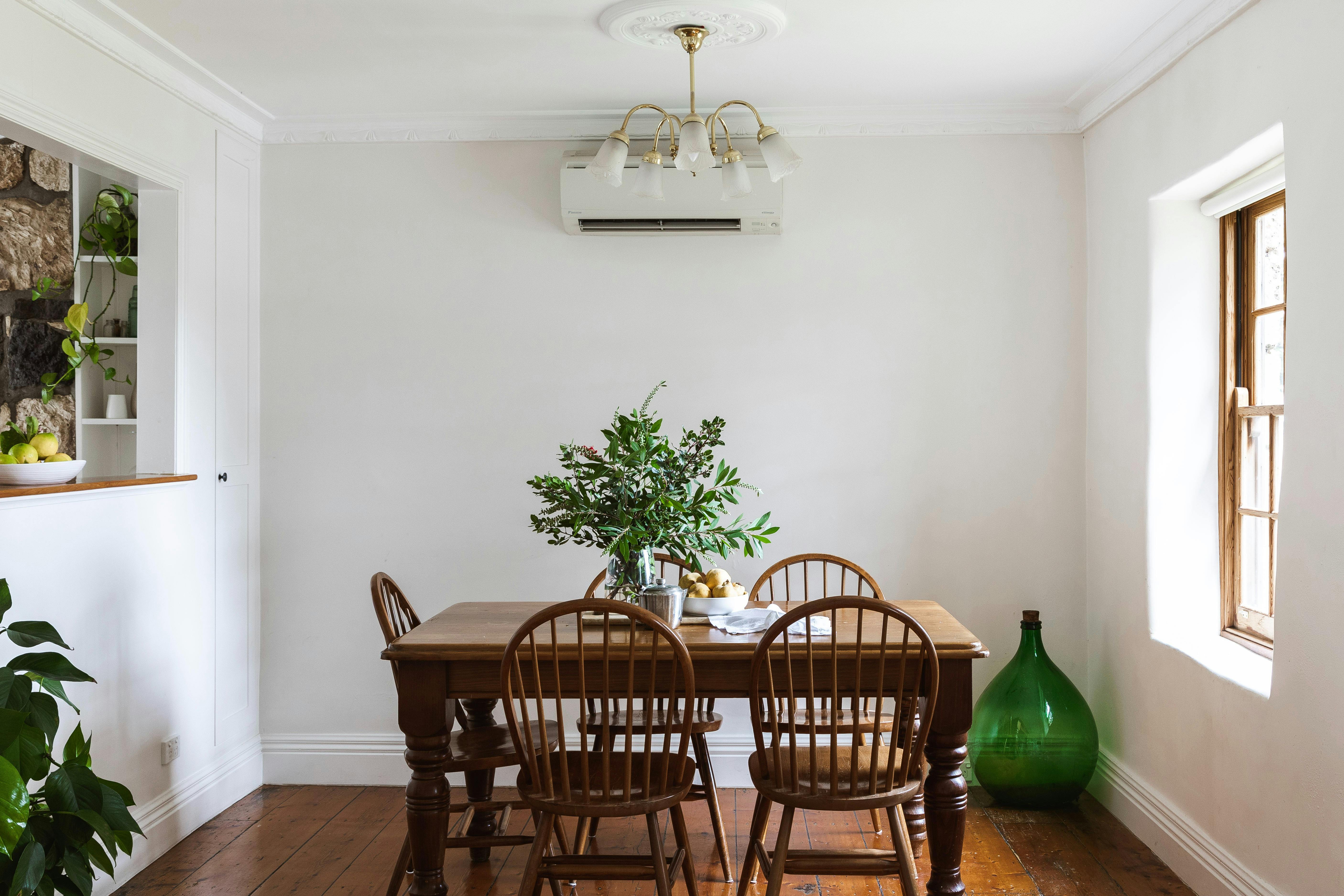 Dining Table & Split System