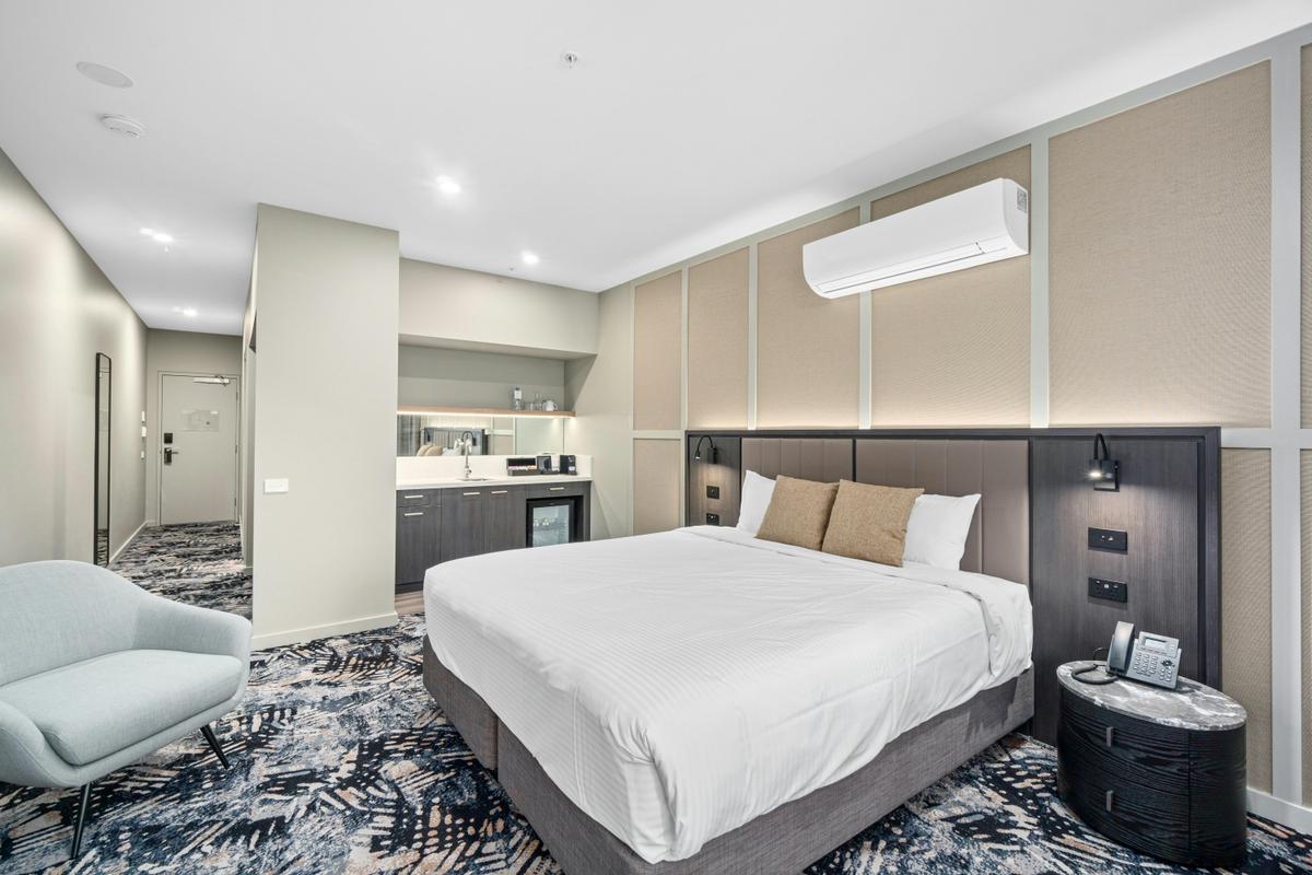 Privilege room.