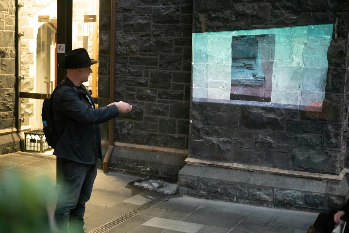 Night tour with projector