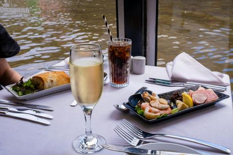 food and drinks on cruise