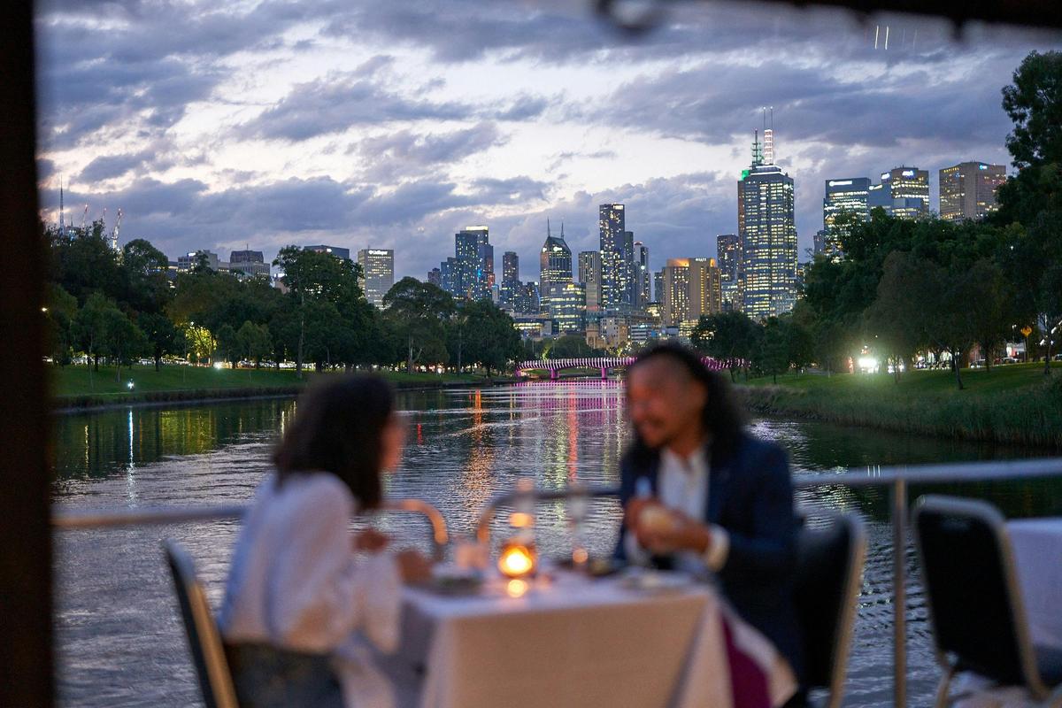 Spirit of Melbourne Dinner Cruise on the Yarra River, Perfect Romantic Dinner