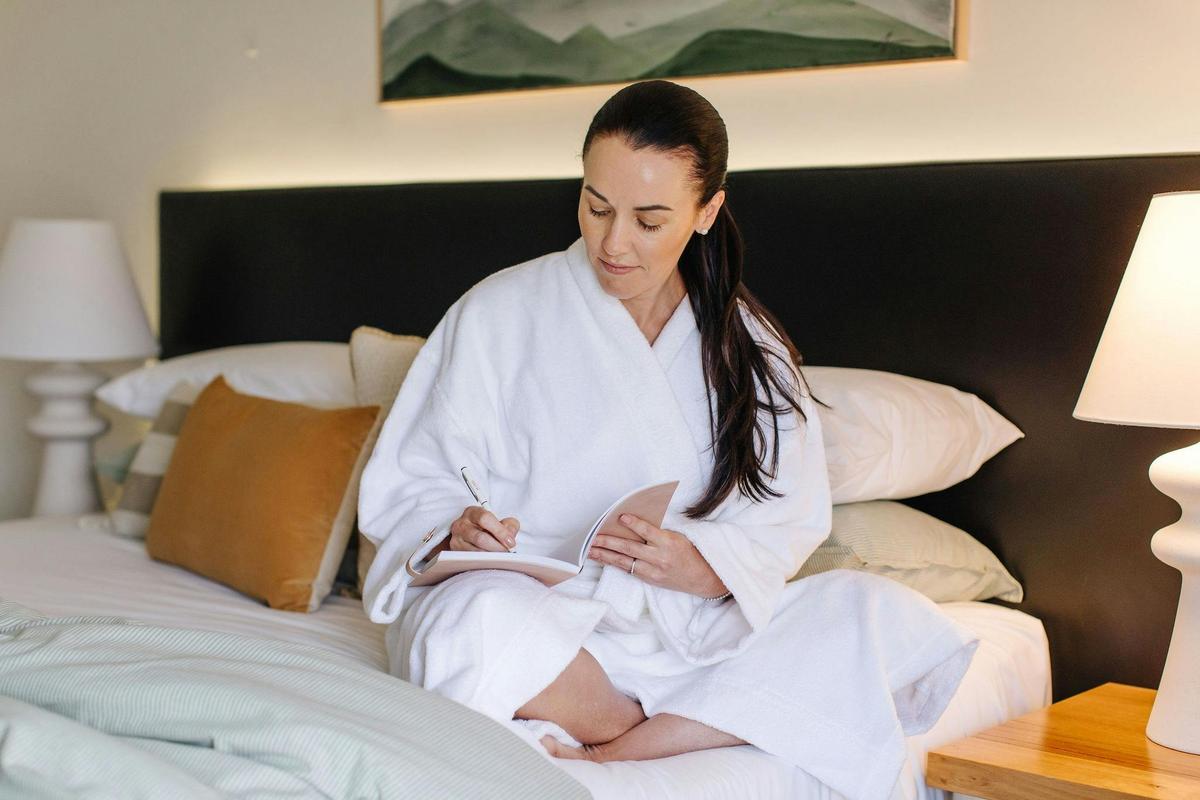 Bedroom in the Georgian Bathhouse