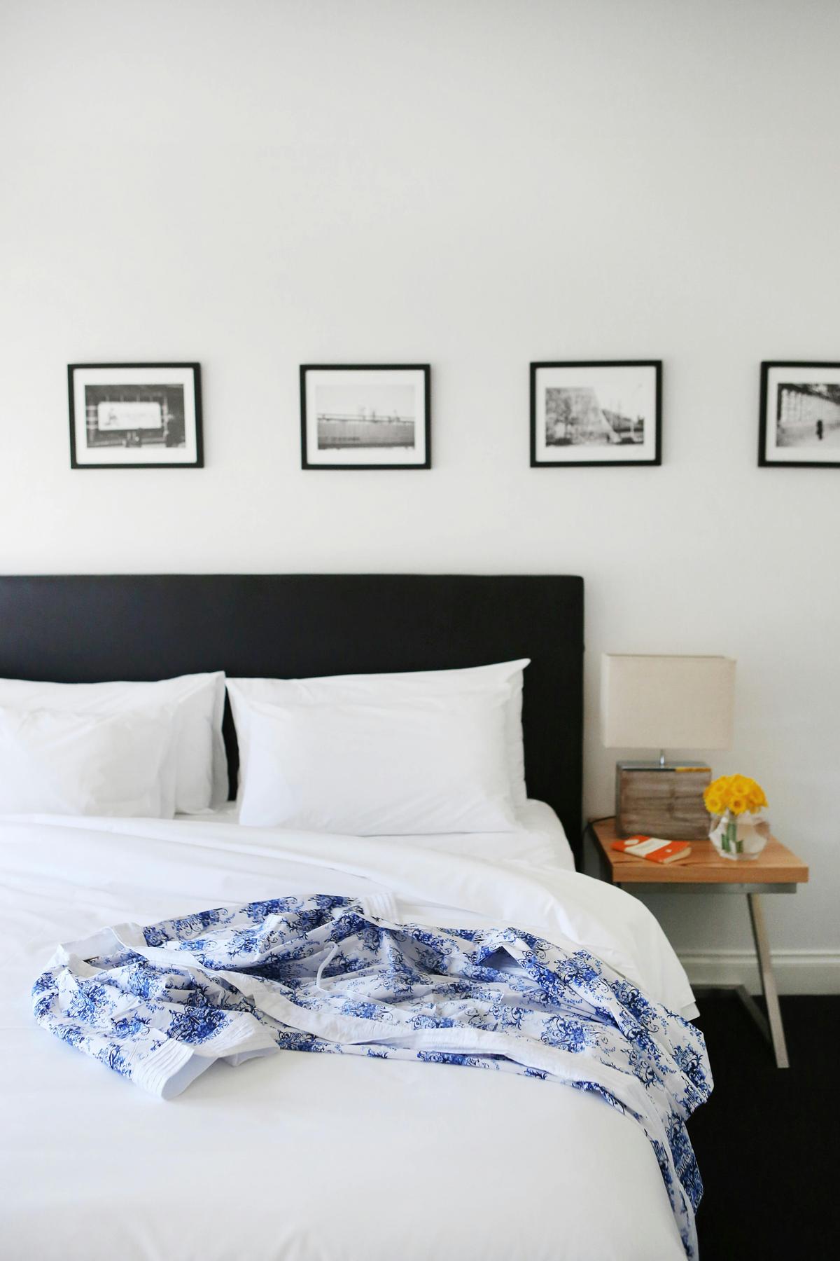 Georgian Studio Queen Bed